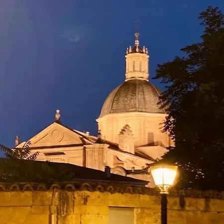 Moderno Piso Junto A La Plaza Mayor Саламанка