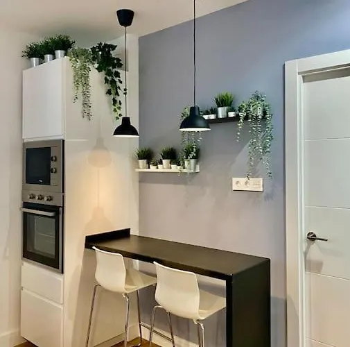 Moderno Piso Junto A La Plaza Mayor